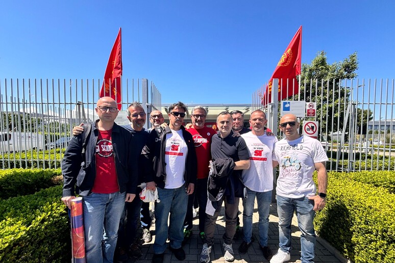 - RIPRODUZIONE RISERVATA