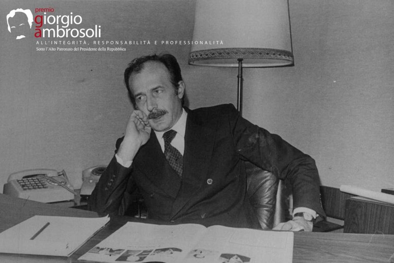 - RIPRODUZIONE RISERVATA