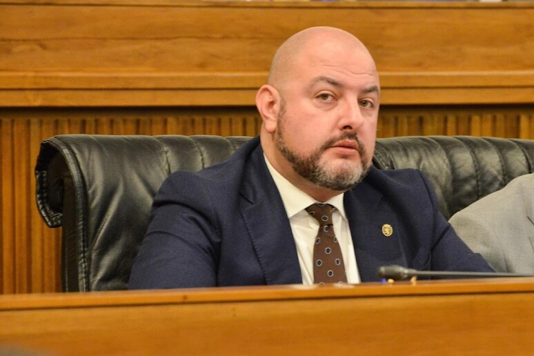 - RIPRODUZIONE RISERVATA