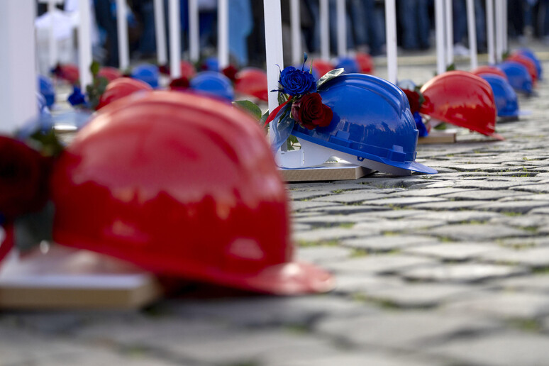 SICUREZZA E LAVORO, IL GOVERNO RIVEDE LE NORME SUI SUBAPPALTI - RIPRODUZIONE RISERVATA