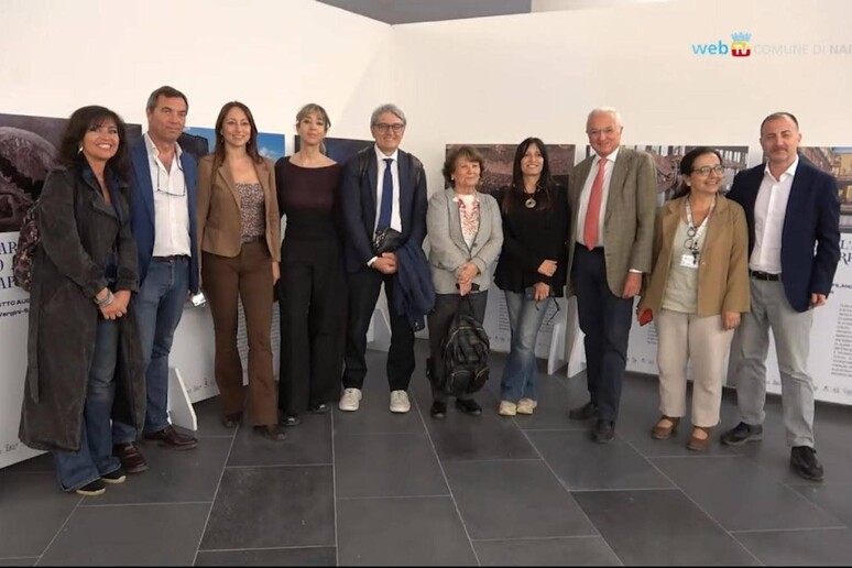 - RIPRODUZIONE RISERVATA